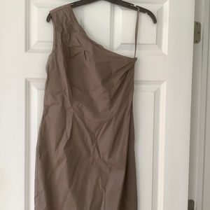 Gap size 4 beige dress